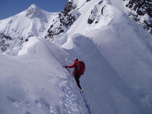 東尾根上部のトラバース。